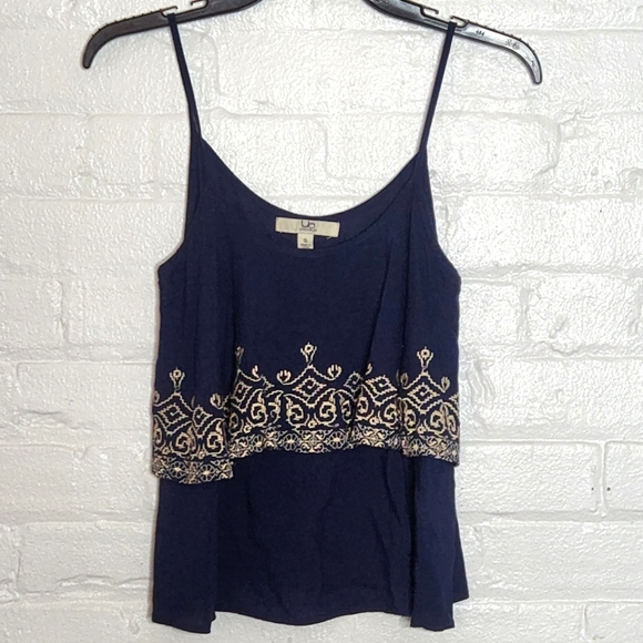 YA Los Angeles Layered Top - Picture 2 of 4